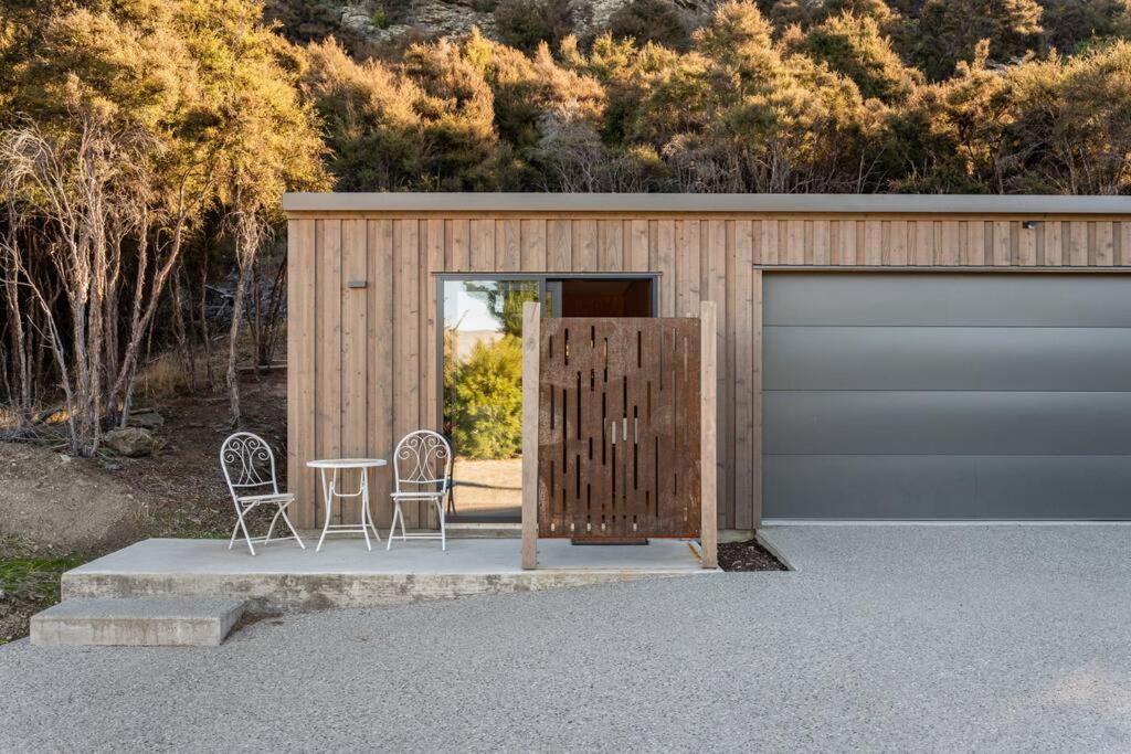 Cosy Studio With Mountain Views Apartman Wanaka Kültér fotó