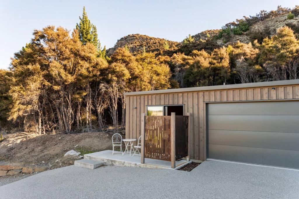 Cosy Studio With Mountain Views Apartman Wanaka Kültér fotó
